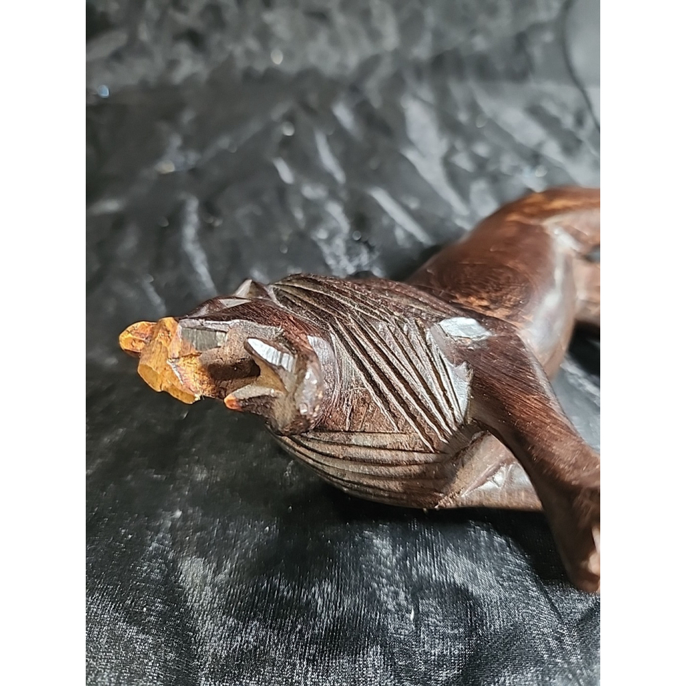Vintage Hand Carved Wooden African Lion Figure Sculpture - Picture 6 of 10